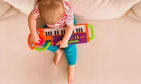 راهنمای بازی با کودک یکساله در خانه