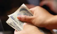 ۱۹ رفتار ساده‌ای که در کشور‌های دیگر بی ادبانه هستند