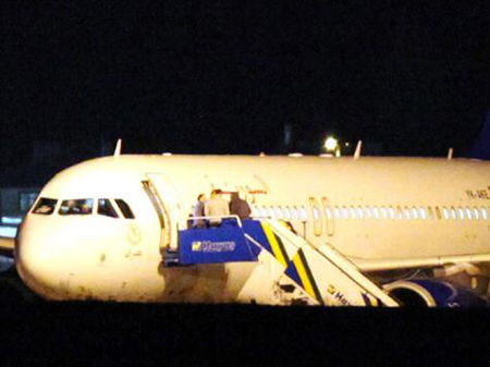 ترکیه، هواپیمای سوریه را مجبور به فرود کرد