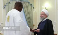 تقدیم استوارنامه سفرای ۷کشور به رئیس جمهور