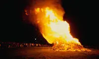 این آتش بازی به درد شما می خورد!!