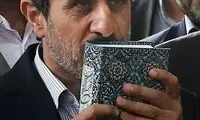 تصاویری از حضور احمدی‌نژاد در نمایشگاه کتاب