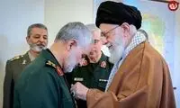 «سردار سلیمانی» و «رهبر انقلاب» در بازدید از موزۀ جنگ کرمان؛ 20 سال قبل