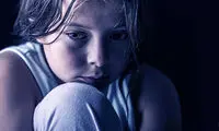 علائم افسردگی کودکان که باید جدی بگیرید