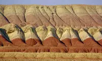 تپه های رنگین کمانی اشتهارد +عکس