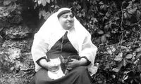 تصاویری از ملکه ایران و فرزندانش