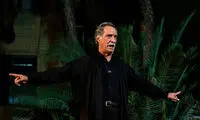 سیاوش طهمورث «معرکه در معرکه» بر پا می کند