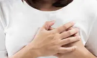 شقاق سینه یا ترک نوک سینه؛ علائم و نشانه‌ها