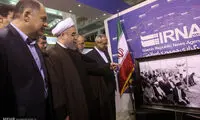 عکس: حضور روحانی در نمایشگاه مطبوعات