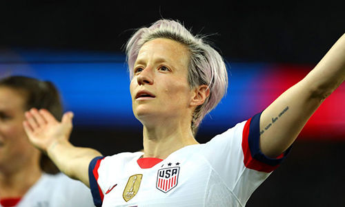 کاپیتان فوتبال زنان آمریکا: احترام فیفا به فوتبال مردان غیرمنصفانه است