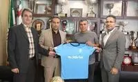 عبدالله ویسی قرارداد خود را با پیکان تمدید کرد