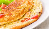 املت پنیر و گوجه فرنگی، رژیمی و مناسب هر سه وعده غذایی