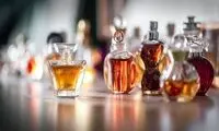 4 اشتباهی که مانع ماندگاری بوی عطر می‌شود