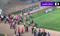 پرتاب نارنجک در ورزشگاه اصفهان مصدوم داد