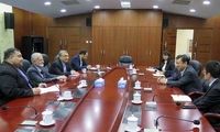 خرازی: شاید ماندن ایران در برجام بی‌فایده باشد