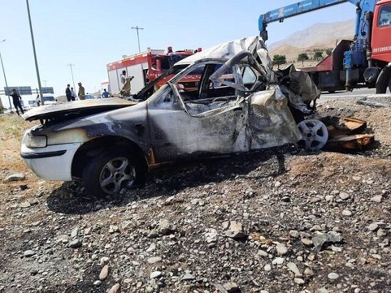 تصادف آتشین مینی‌بوس و سمند در تهران