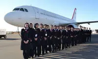 از بچگی، رویای خلبانی و مهمانداری داریم!
