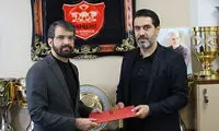 پیروانی با پرسپولیس تمدید کرد