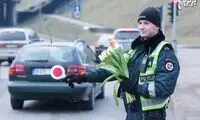 اقدام جالب پلیس لیتوانی در روز جهانی زن