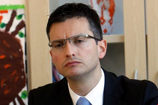 کمدین سابق، نخست وزیر اسلوونی شد