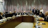 عکس: جان کری و ظریف و اشتون کنار هم