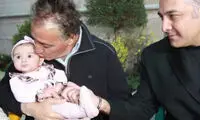 عکس: زنده یاد ناصر حجازی و نوه اش