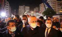 تصاویرِ بازدید اردوغان از مناطق زلزله‌زده ازمیر