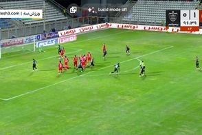 مارکو باکیچ گل سال فوتبال ایران را به بیرانوند زد