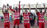 عکس: جشن پرسپولیسی ها در یادگار امام