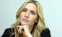 کیت وینسلت و سورشا رونان در «آمونیت»