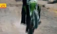 ورود خانم‌ها به آسفالت ممنوع!