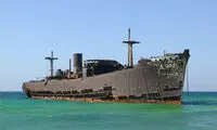 مهمترین نماد جزیره کیش نشست کرد!