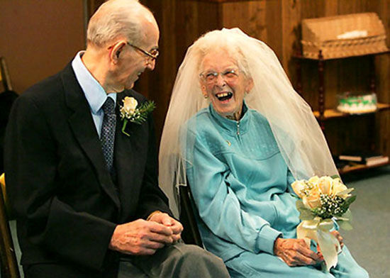 معروف ترین عروس و داماد های پیر +عکس