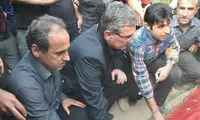 عکس: فاتحه خوانی برانکو بر مزار نوروزی