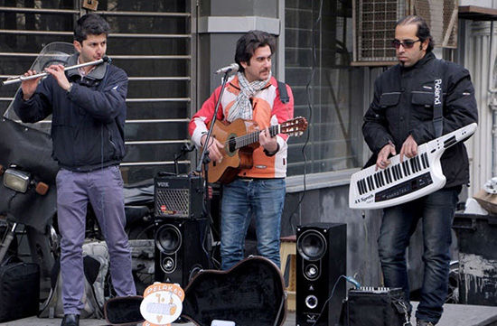 گروه‌های موسیقی خیابانی مجوز می‌گیرند