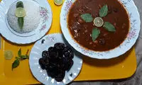 افطاری روز بیست‌و‌هفتم ماه رمضان؛ خورش آلوچه آذربایجان