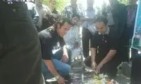 عکس: حضور علی‌ کریمی در سالگرد حجازی