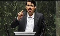 حمله تند مالک شریعتی به شمخانی؛ این کشتی‌ها از کجا آمده؟