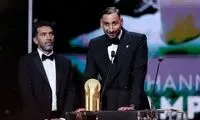 پس‌گردنی بوفون به دوناروما در مراسم توپ طلا خبرساز شد