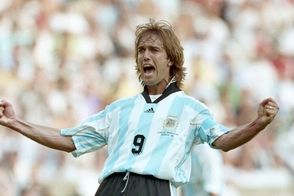 سفر تصویری در جوانی و پیری اسطوره‌های فوتبال جهان