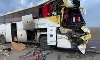 واژگونی هولناک یک اتوبوس در استان فارس 