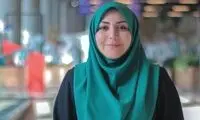 مجری جنجالی تلویزیون کنار دیگ نذری محرم 