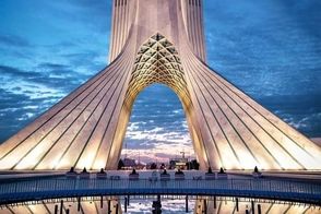 ویدئوی جدیدی که از برج میدان آزادی جلب توجه کرد