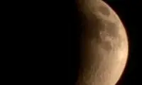 یک ایران در این لحظات بالای پشت‌بام است!