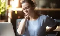 ۵ روش برای جلوگیری از کمر درد در زمان دورکاری 