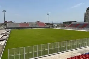 تماشاگران فوتبال ساکنان این خانه را عاصی کردند
