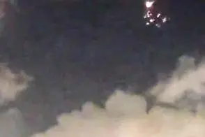 تصاویری از شلیک موشک‌های بارشی ایران به اسرائیل