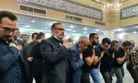 سینه‌زنی علی شمخانی برای قربانیان فاجعه متروپل