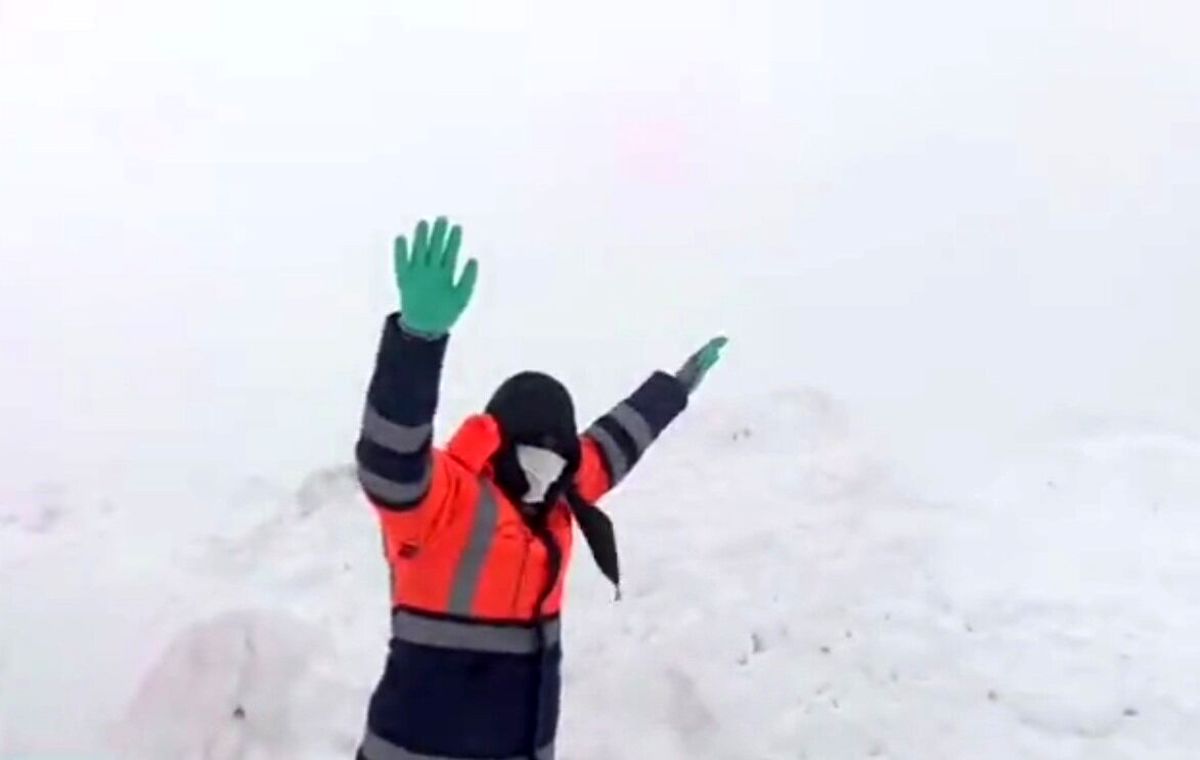 ارتفاع برف در این نقطه از ایران به سه متر رسید!