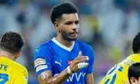 شعار هواداران الهلال علیه مدافع جنجالی 